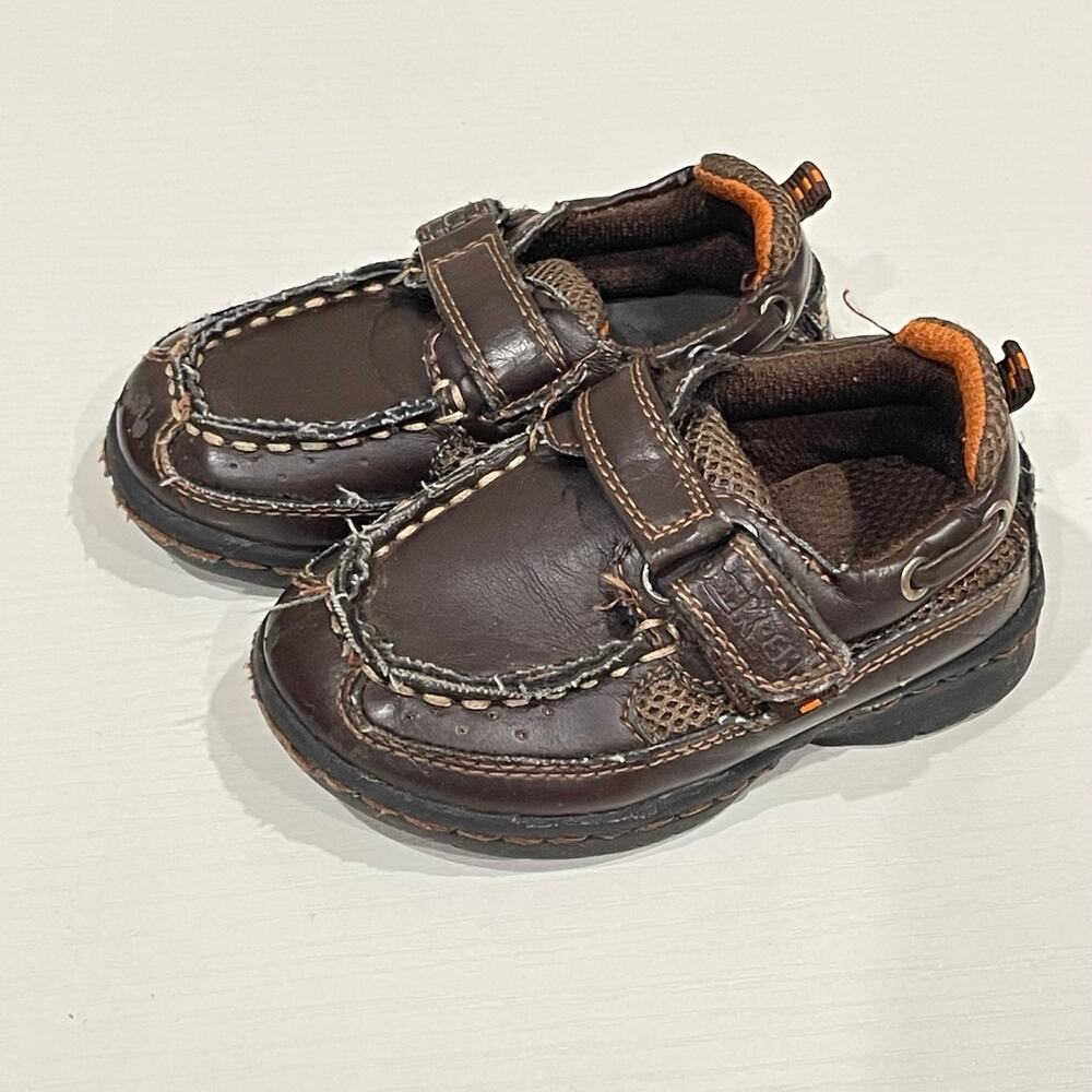 OSHKOSH BGOSH Kids Boys Brown Loafers Boat Shoes Dress Moccasins Size 5M